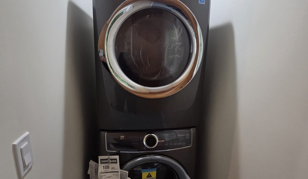 e7