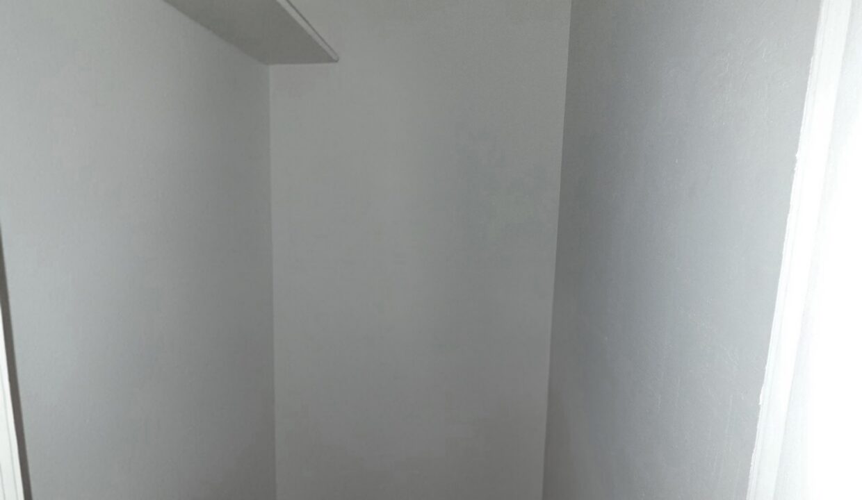 c9